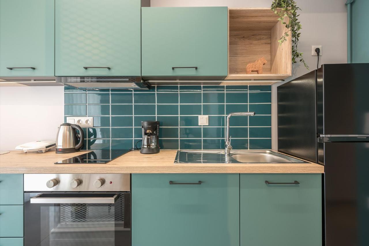 Stylish Urban Suites أثينا المظهر الخارجي الصورة